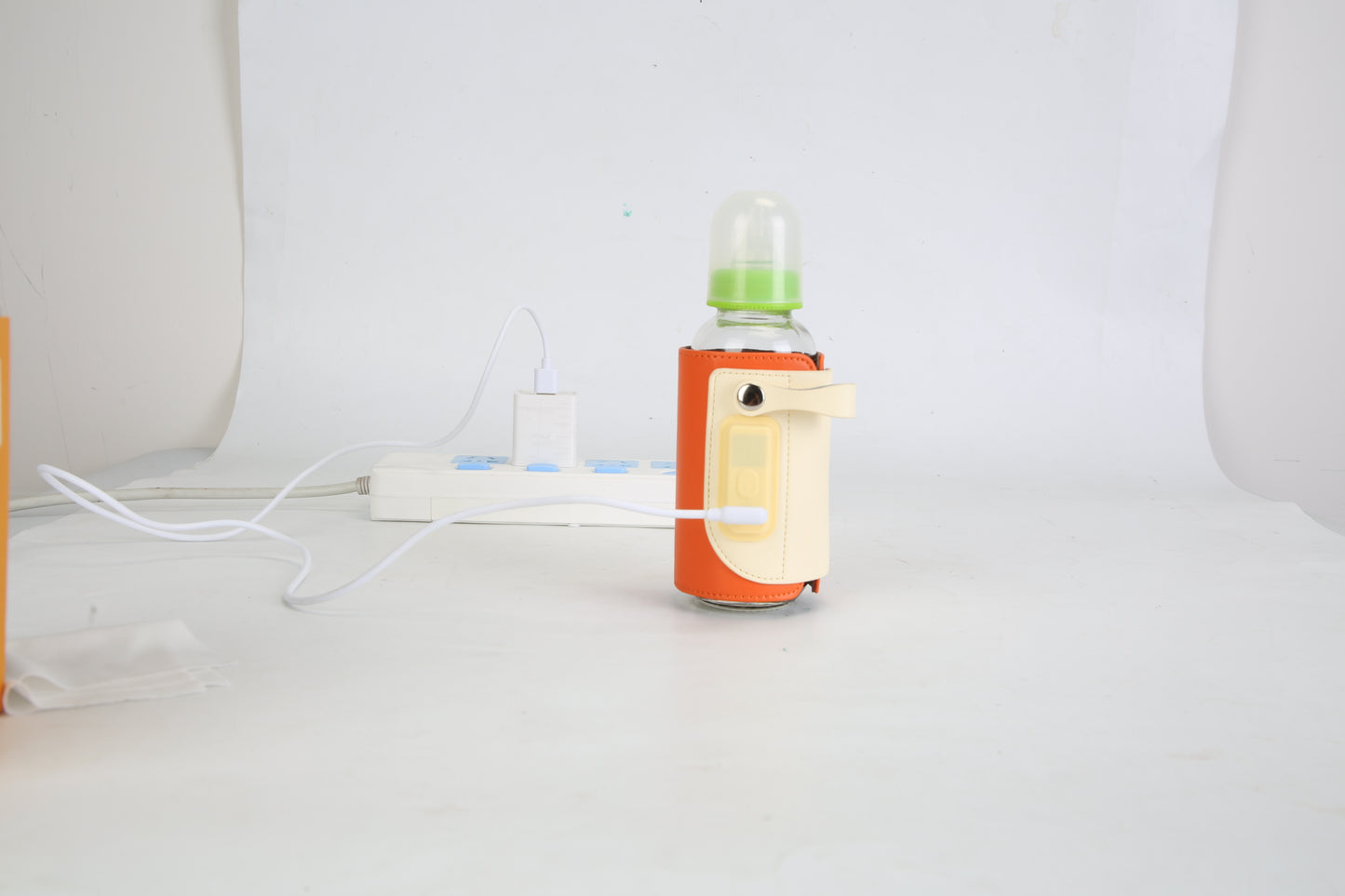 1Pc Portable Baby Milk Warmer 5 Temperature Adjustable Handhold Bottle Warmer With Fast Charge Adapter For Outdoor Car Travel